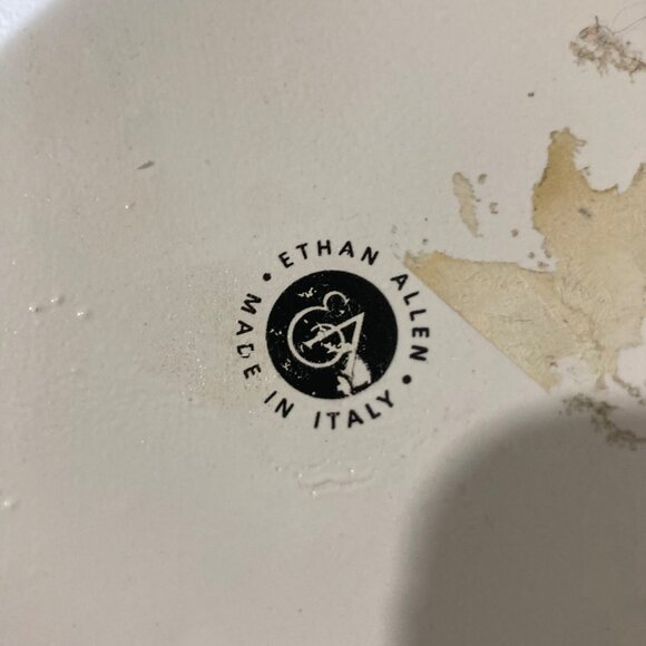 Ethan Allen Italian Ceramic Floral Trinket Box With Pink Flowers - Picture 6 of 10